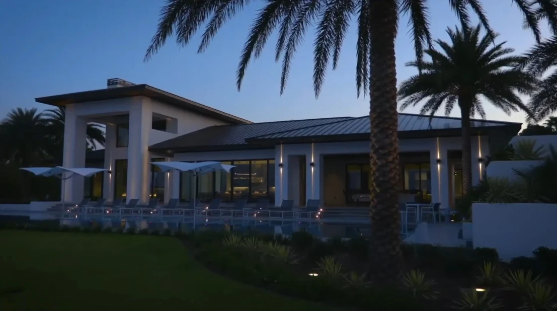 Tour Florida Luxury Modern Mansion vs. 20 Interior Design Photos