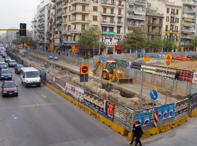 ΠΡΟΣΟΧΗ: Έργα ασφαλτοστρόσεων την Κυριακή στην οδό Εγνατία στη Θεσσαλονίκη