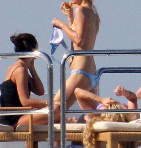 Paris Hilton Totally Nude 95