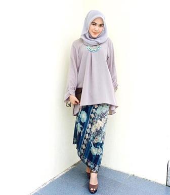 Contoh Baju Gamis Batik Cantik Untuk Para Remaja