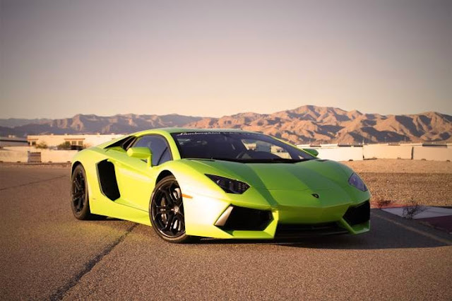 Como alugar carro barato em Las Vegas Como alugar carro barato em Las Vegas