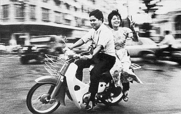 Xe Honda đầu tiên tại Việt Nam Honda-vn