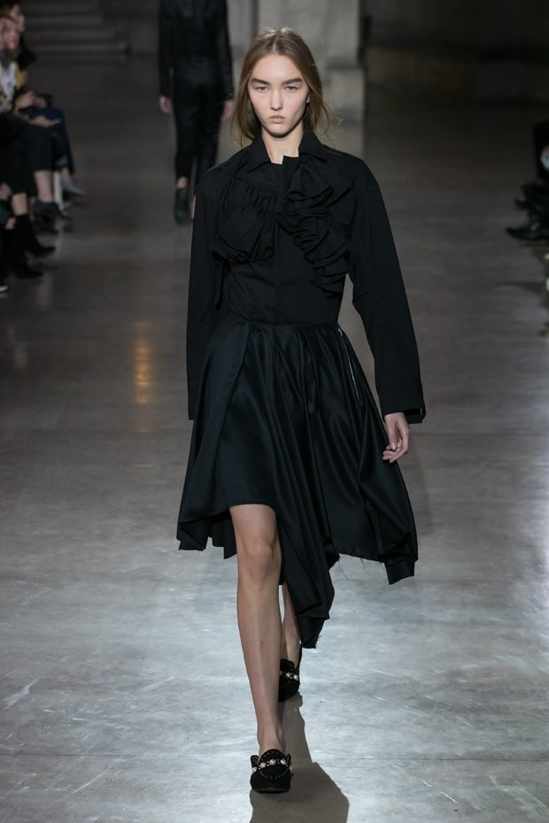 Runway : Moon Young Hee Spring-Summer 2018 PFW | Cool Chic Style Fashion