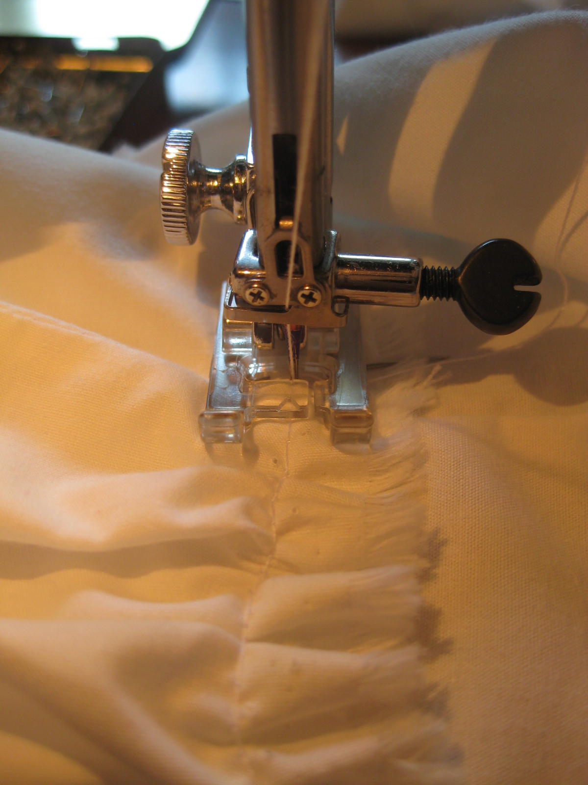 lindapendante dreams: Ruffled Tote Tutorial