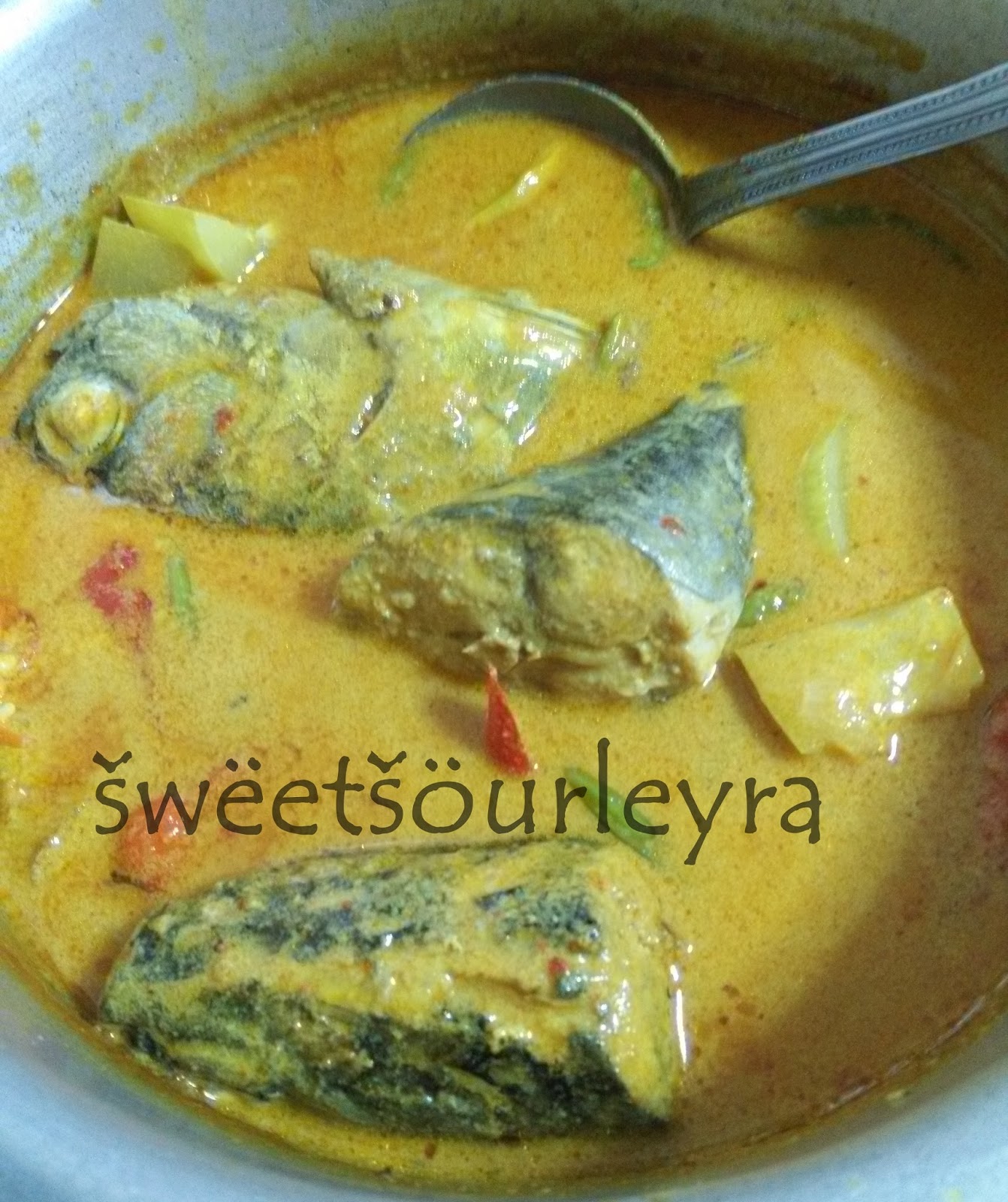 Resepi Nasi Dagang dan Gulai Ikan Tongkol