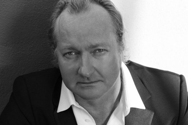 Randy Quaid net worth, age, wife, is dead, now, brother, jail, height, dennis quaid, movies, 2016, independence day, crazy, video, what happened to, news, today, arrest, actor, major league, young, mugshot, twitter, wiki, biography Randy Quaid net worth, age, wife, is dead, now, brother, jail, height, dennis quaid, movies, 2016, independence day, crazy, video, what happened to, news, today, arrest, actor, major league, young, mugshot, twitter, wiki, biography