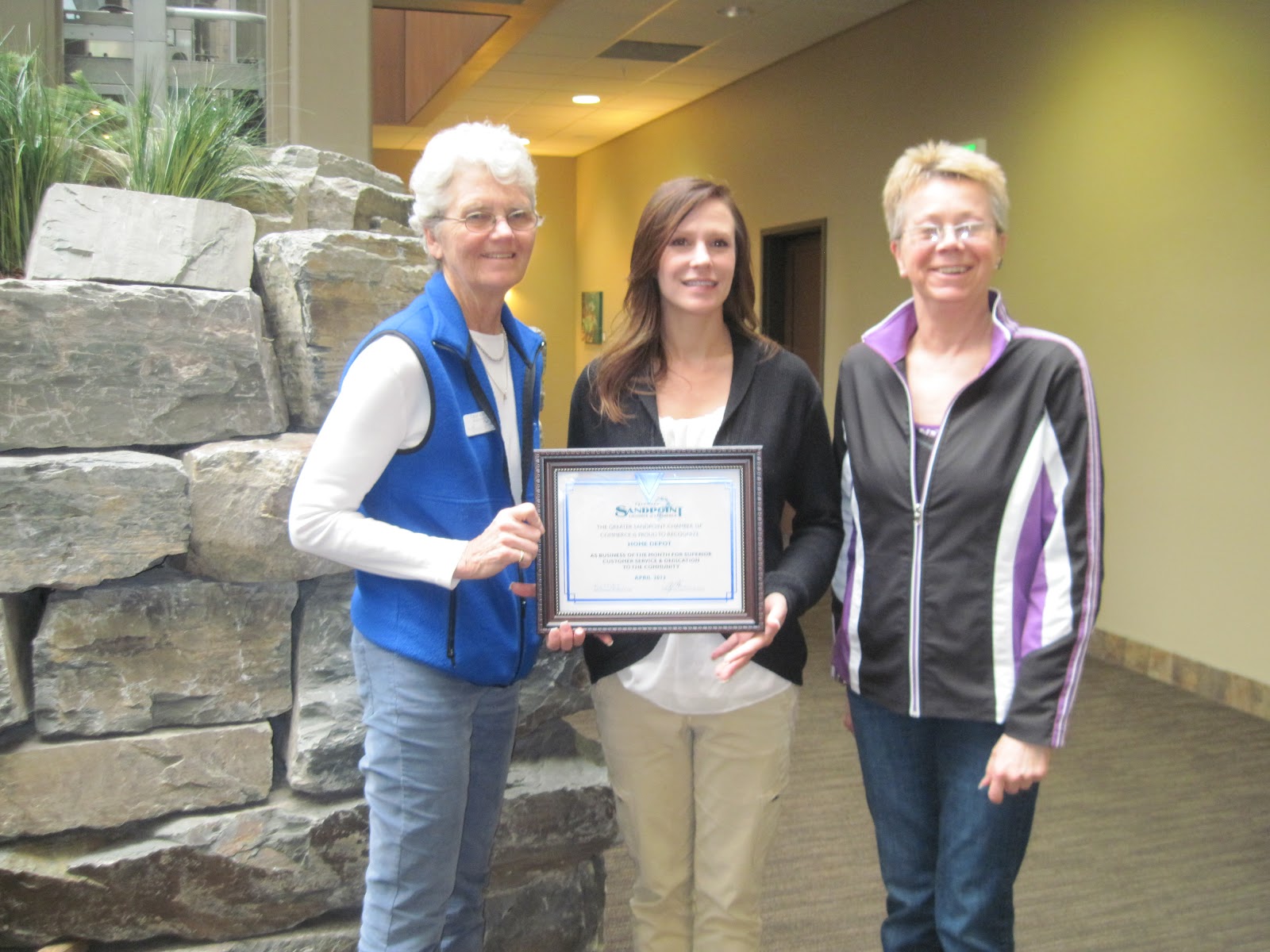 Greater Sandpoint Chamber Chatter Chamber Honors The Home Depot as