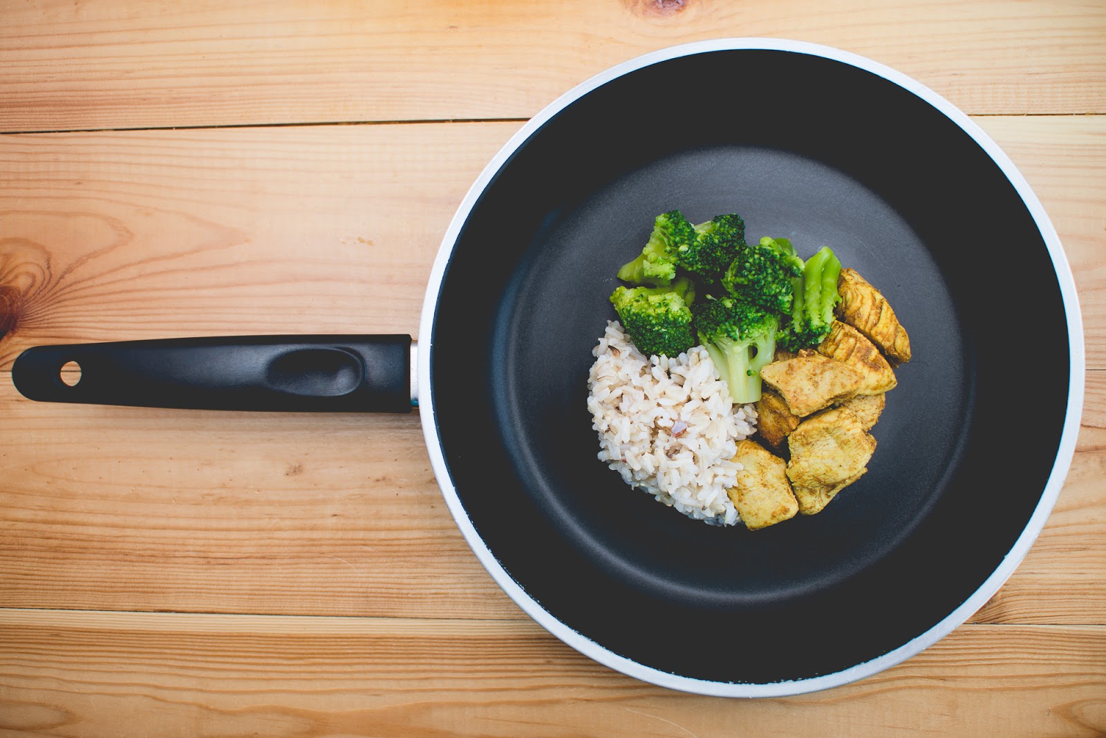 5 Cheap and Easy Cooking Tips for Students 5 Cheap and Easy Cooking Tips for Students