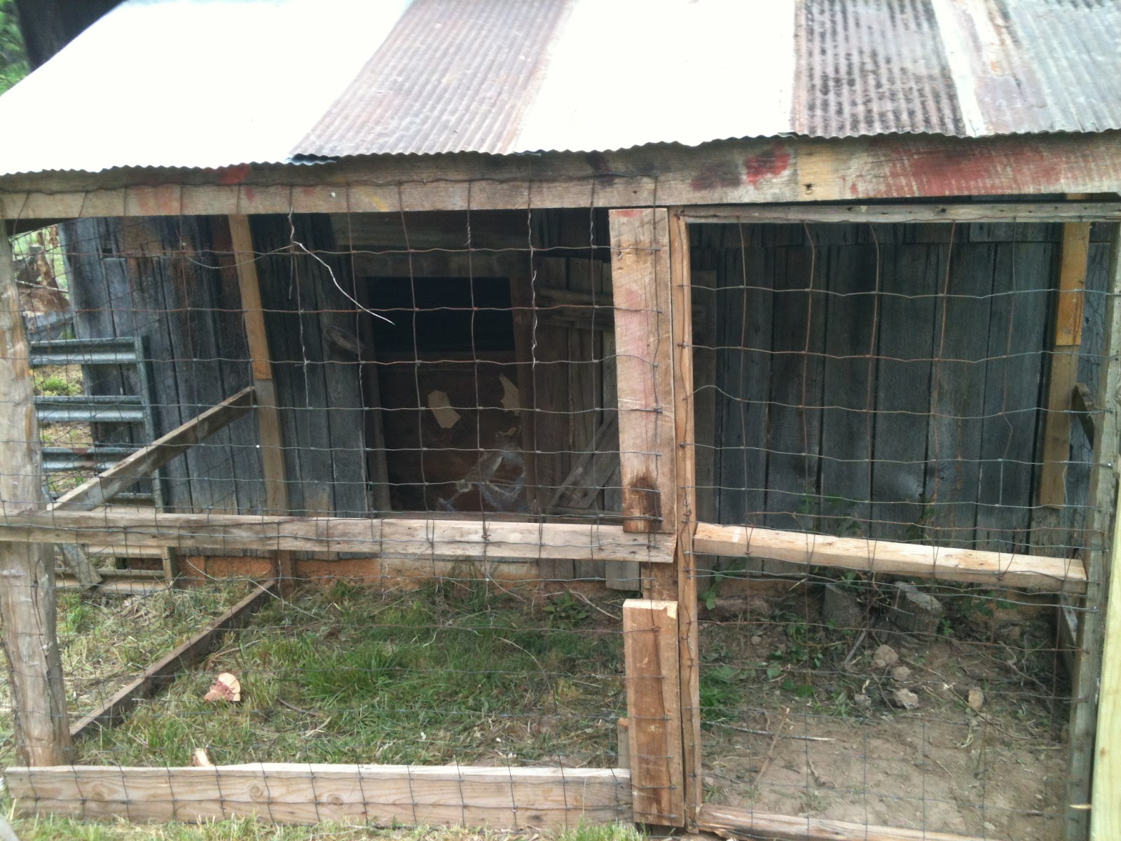 Deak's Farms Turkey Coop
