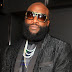 Rick Ross Delays his flight to visit Texas Cancer Center