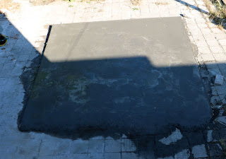 A platform waiting for our pool A platform waiting for our pool
