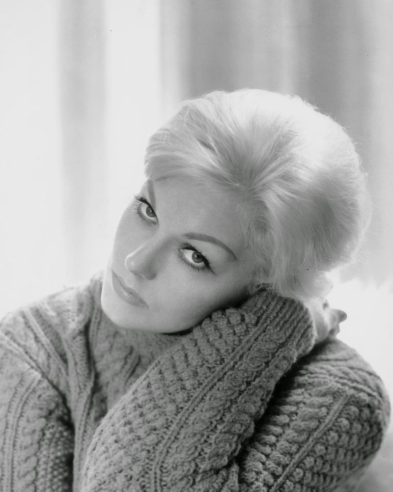 kim novak kim film noir photos sweater girl kim novak kim novak kim film noir photos sweater girl kim novak