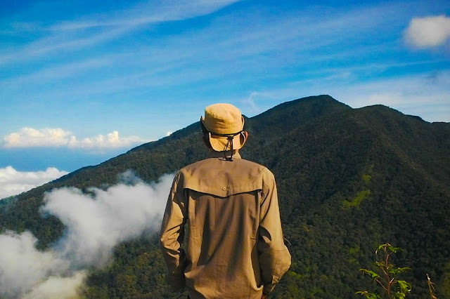 7 Puncak Gunung Tertinggi Di Sumatera