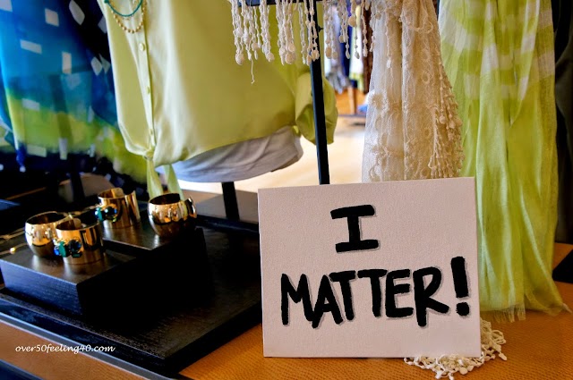 I MATTER TALKING THE TALK....PLUS THE THURSDAY BLOG HOP!