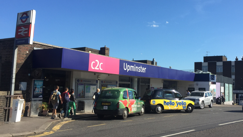 London underfoot Ingrebourne Way Noak Hill Upminster Bridge