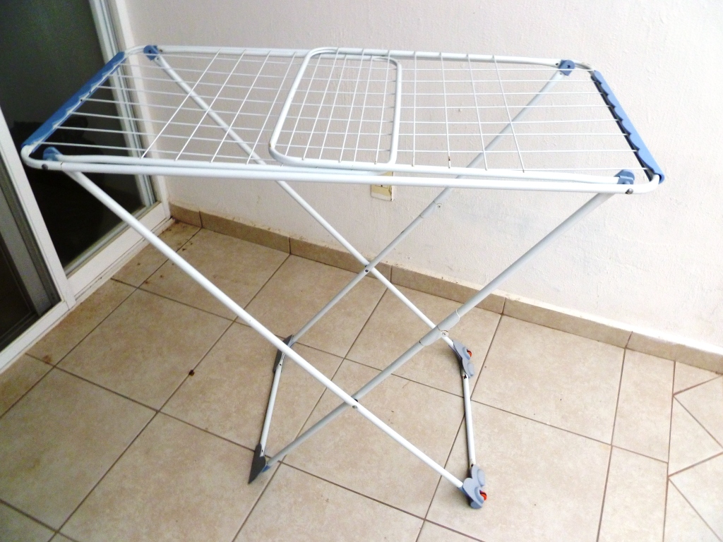 Puerto Vallarta Garage Sale "Fixed Prices" Portable Clothes Drying