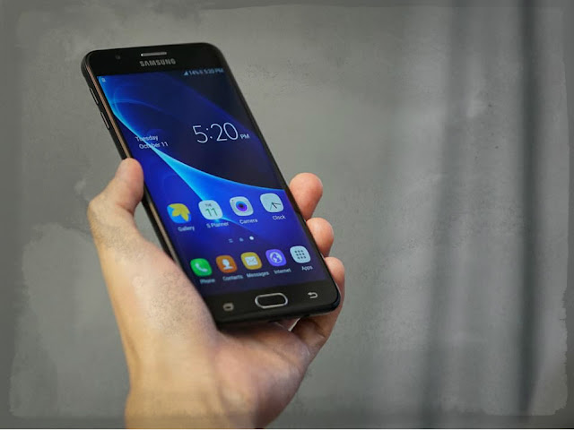 Samsung Galaxy J7 Prime 2 Photo - 2 Samsung Galaxy J7 Prime 2 Photo - 2