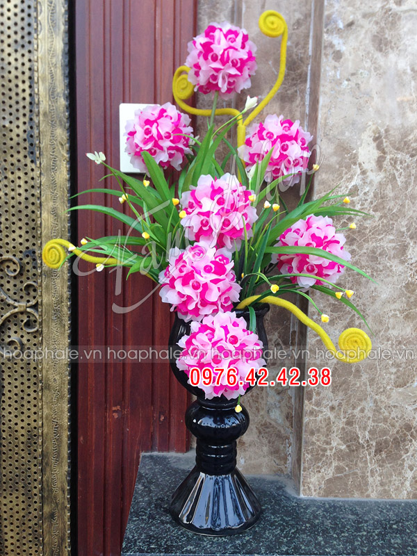 Hoa đá pha lê tại Liễu Giai Hoa da pha le tai lieu Giai