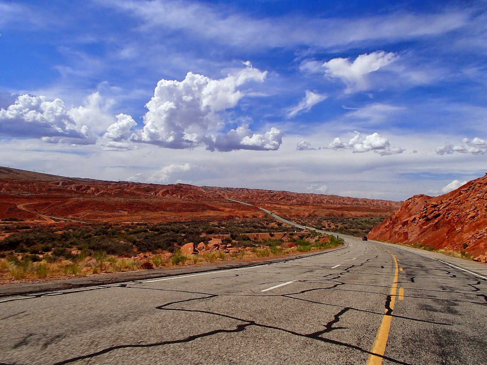 Extrahyperactive Driving Through Monument Valley Utaharizona