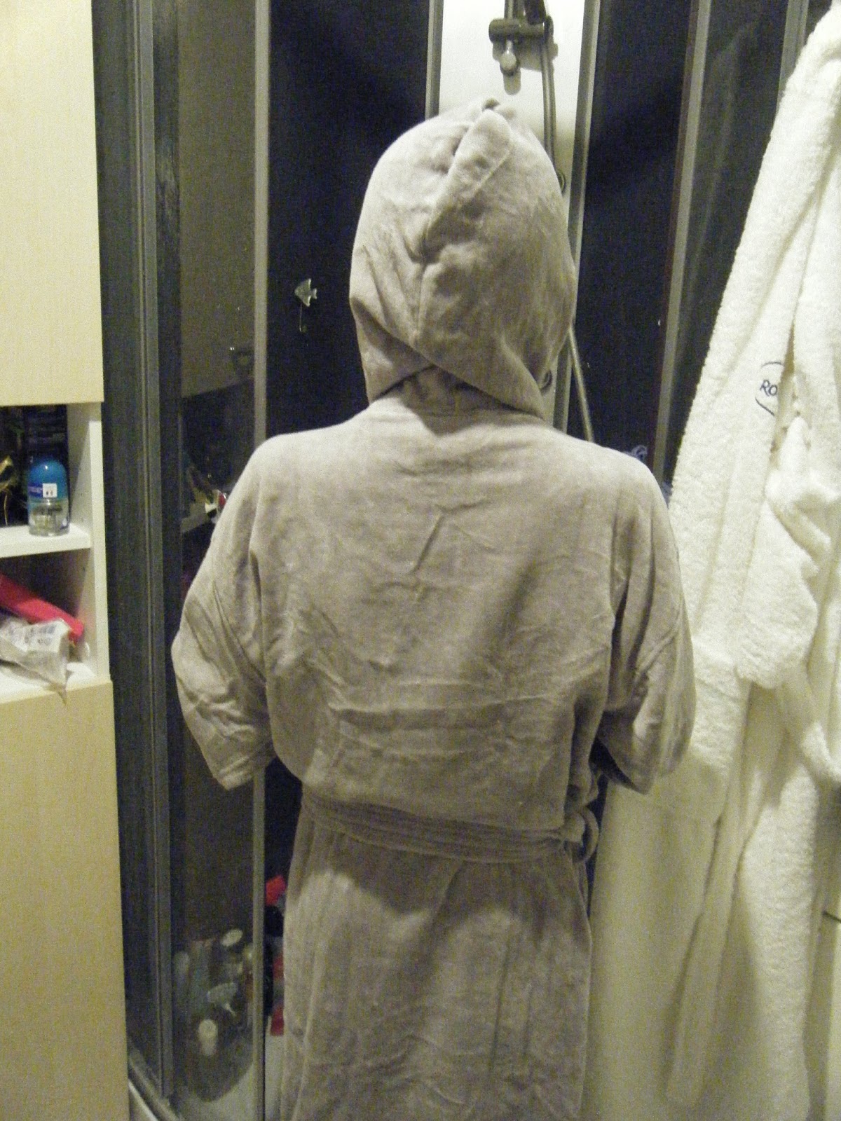 Les taratatas de Sandra: Un peignoir tout doux et personnalis?�!