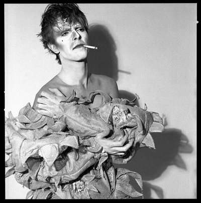 David Bowie fotografato da Brian Duffy