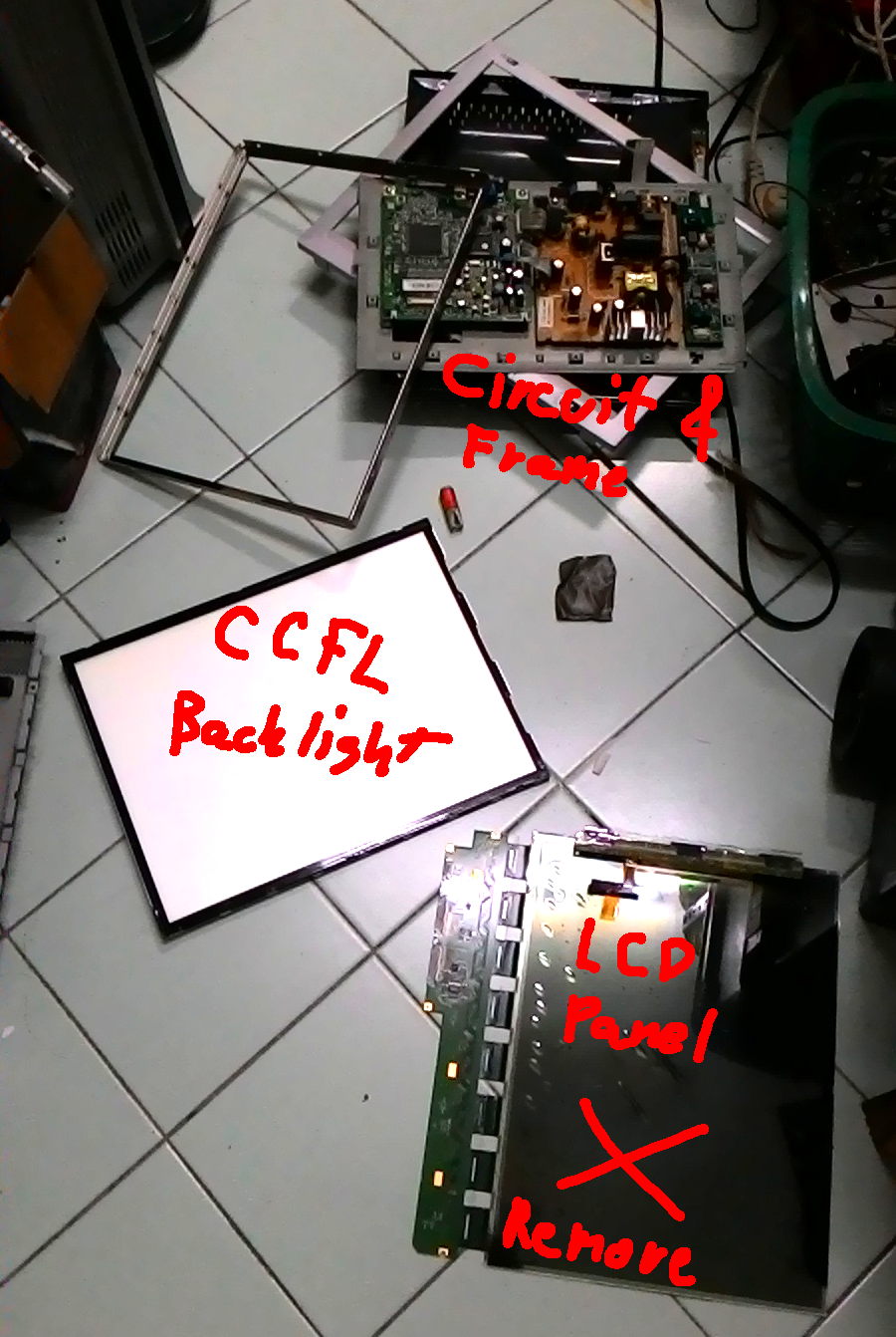 Cavy Lab DIY Animation Light box from old LCD screen.