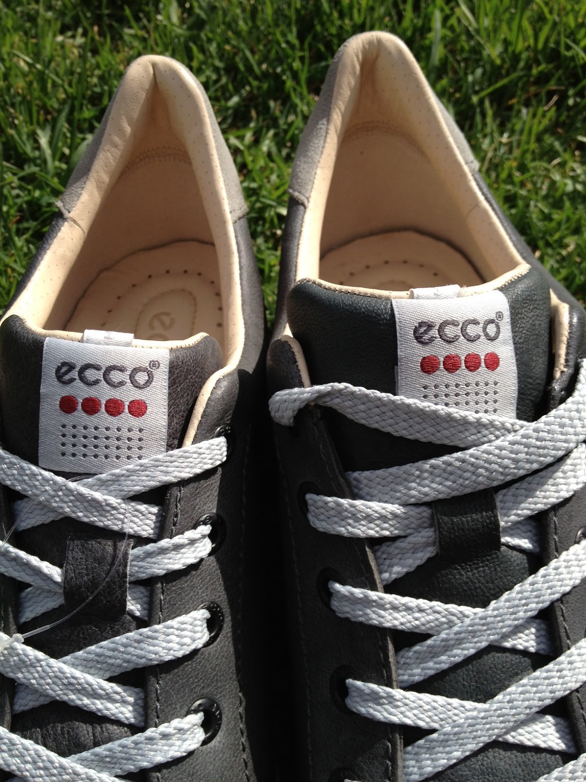 ECCO Golf Street Shoe Review « Ottawa Golf Blog
