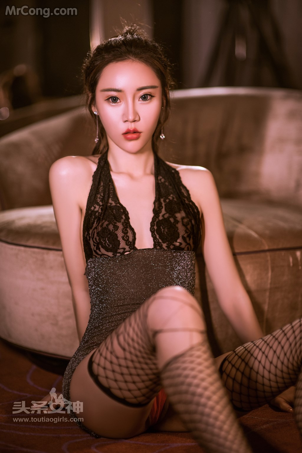 TouTiao 2017-05-13: Model Fan Anni (樊 安妮) (21 photos) photo 1-14