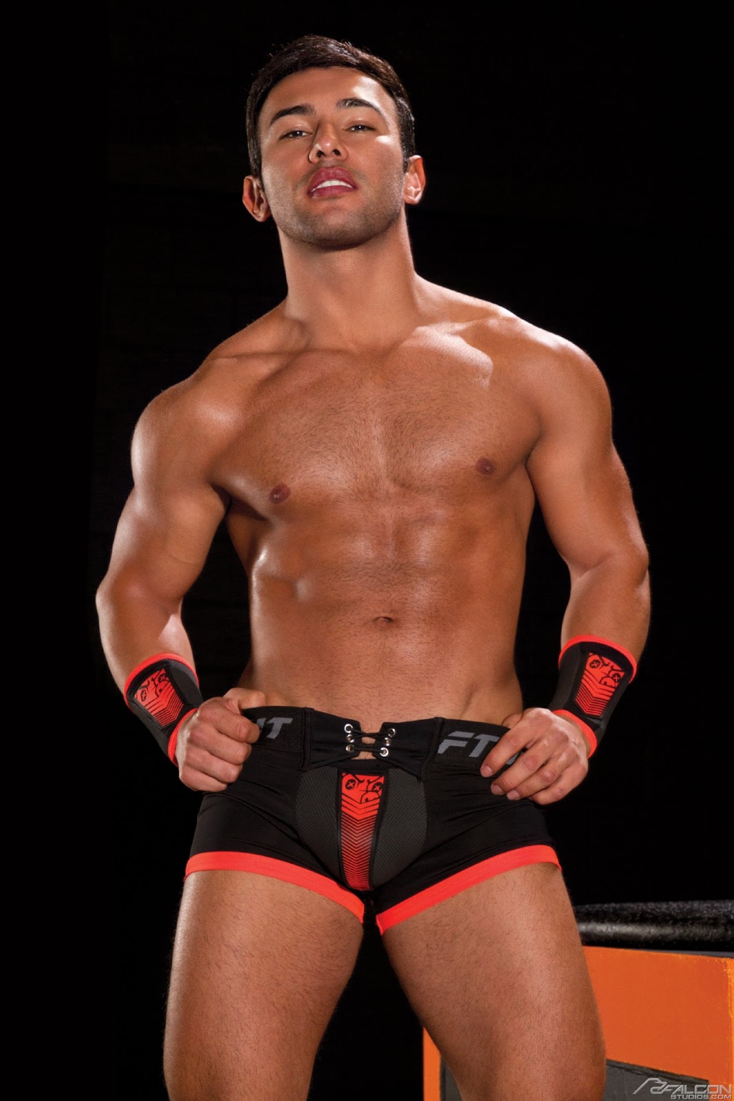 Brutos-Eros: Dorian Ferro