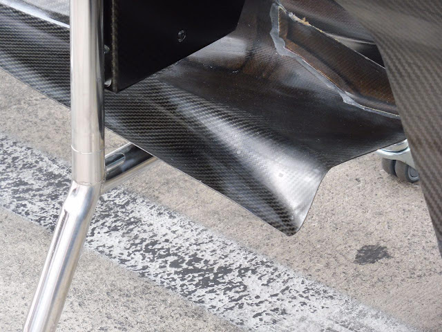 Mercedes W08 - Questa la vecchia specifica dei turning vanes Mercedes