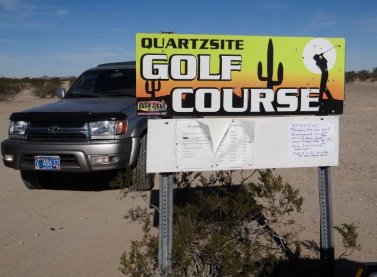 Walkabout With Wheels Blog: Eric Ginny Quartzsite Golf Course in
