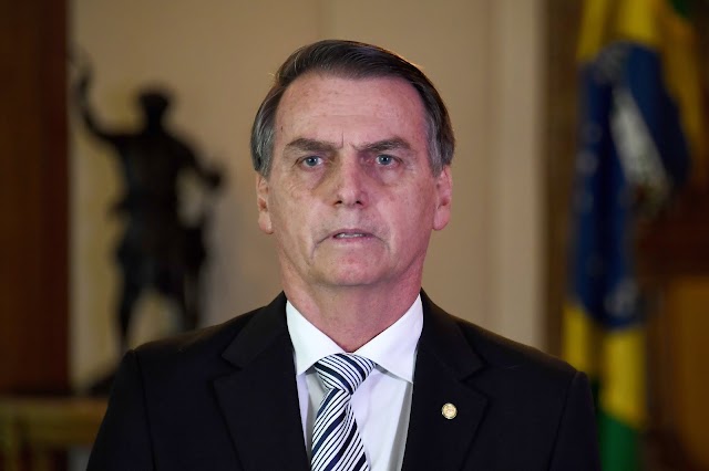 A vitoria de Bolsonaro, "resgate do silêncio" diz jornal francês