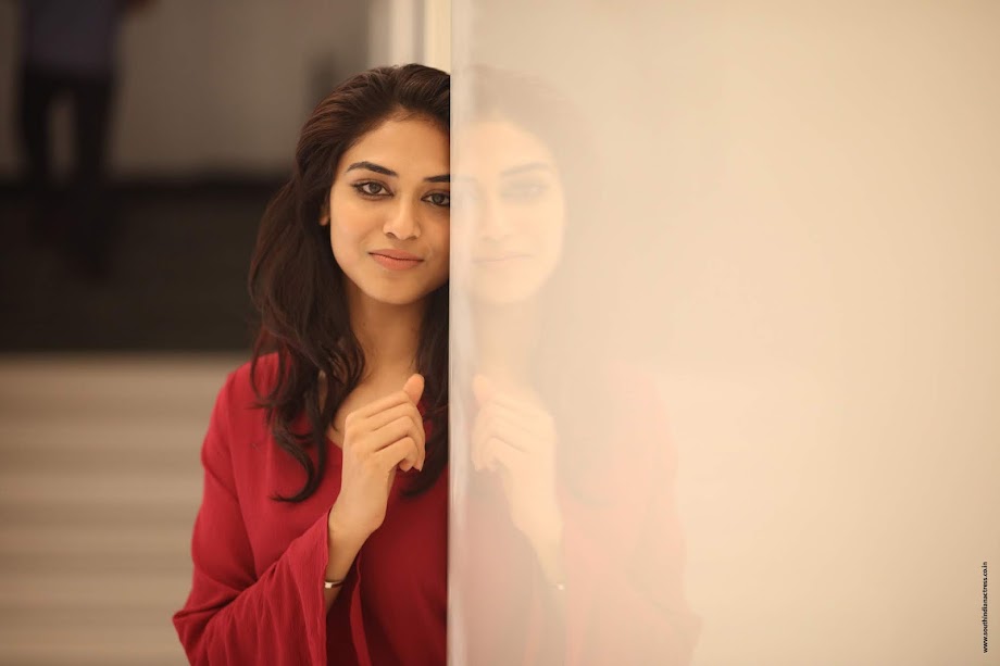 Indhuja Ravichandran