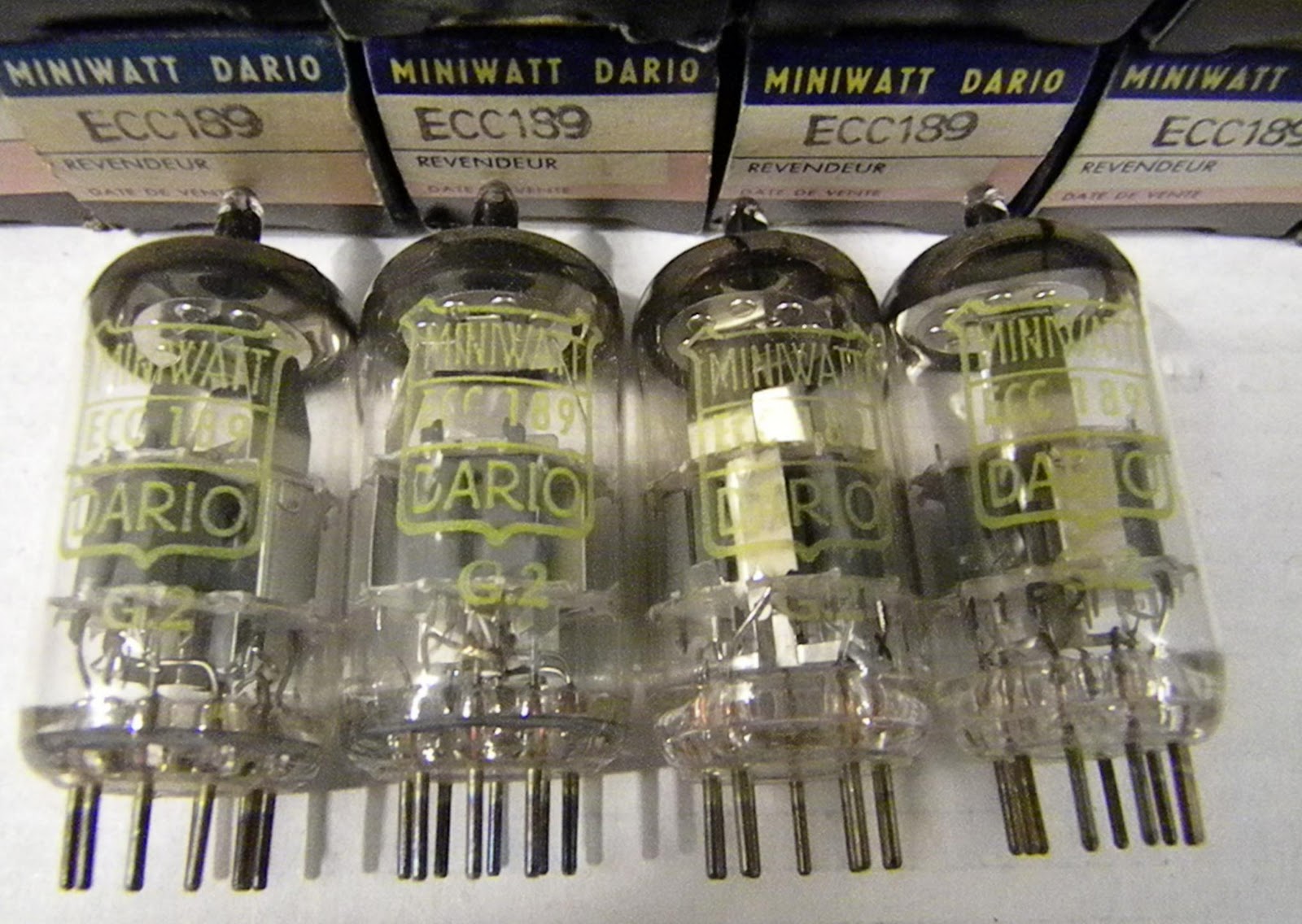 NOS Tube Store MINIWATT DARIO ECC189 Holland