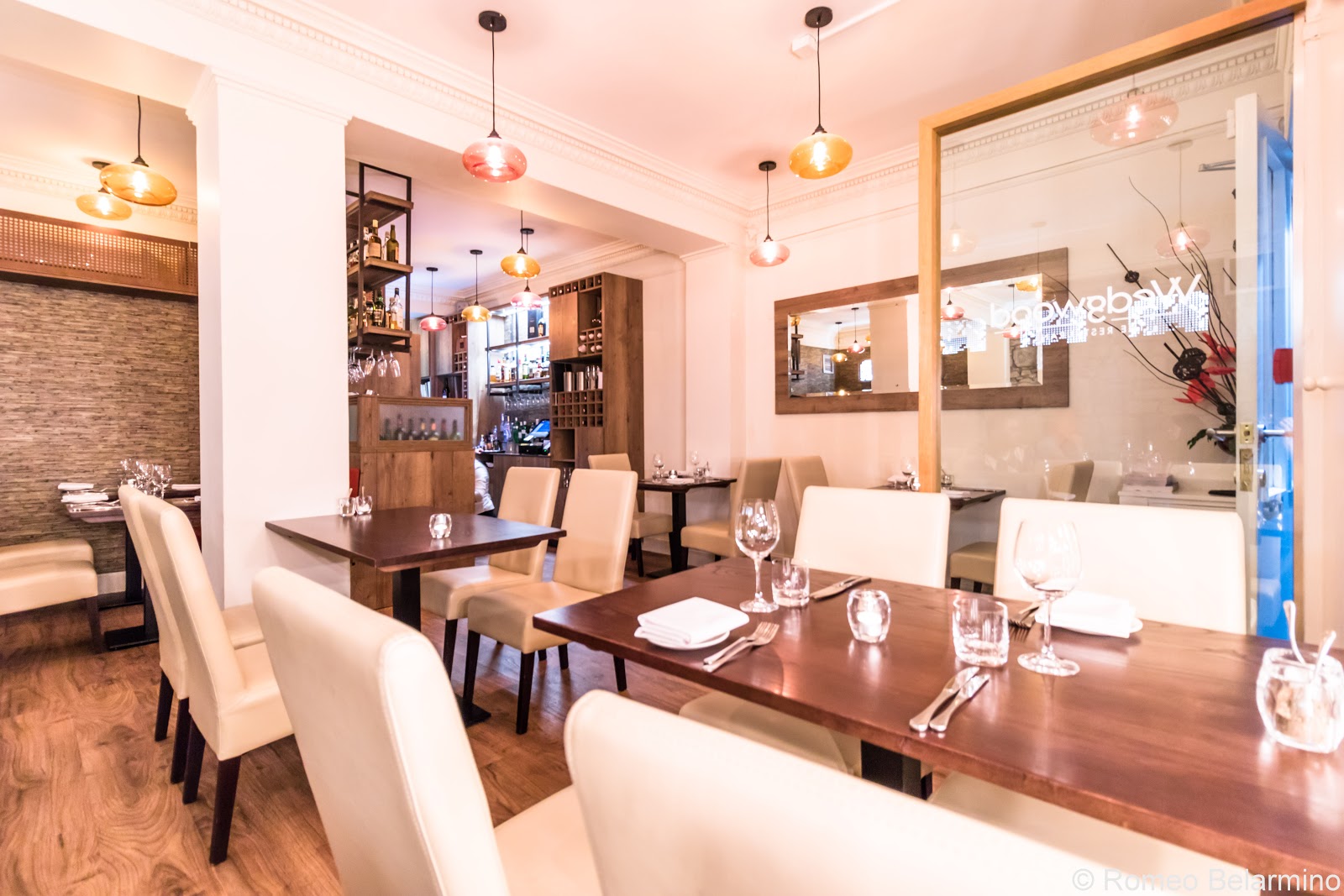 5 Great Edinburgh Restaurants On or Near the Royal Mile Travel the World