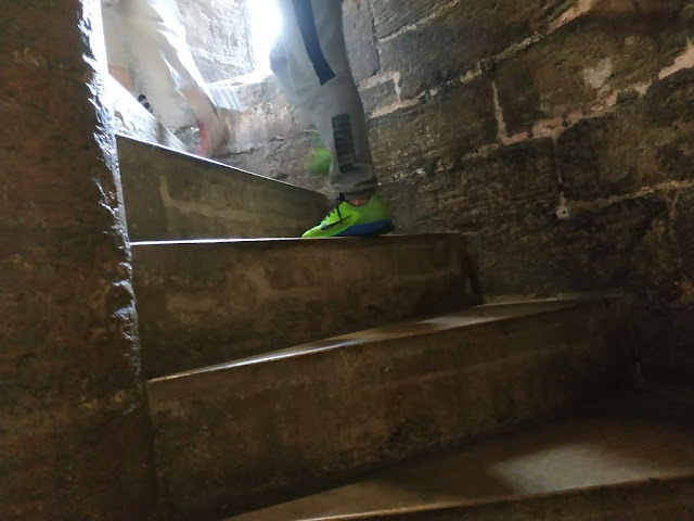 L'escalier en colimaçon du clocher du Micalet