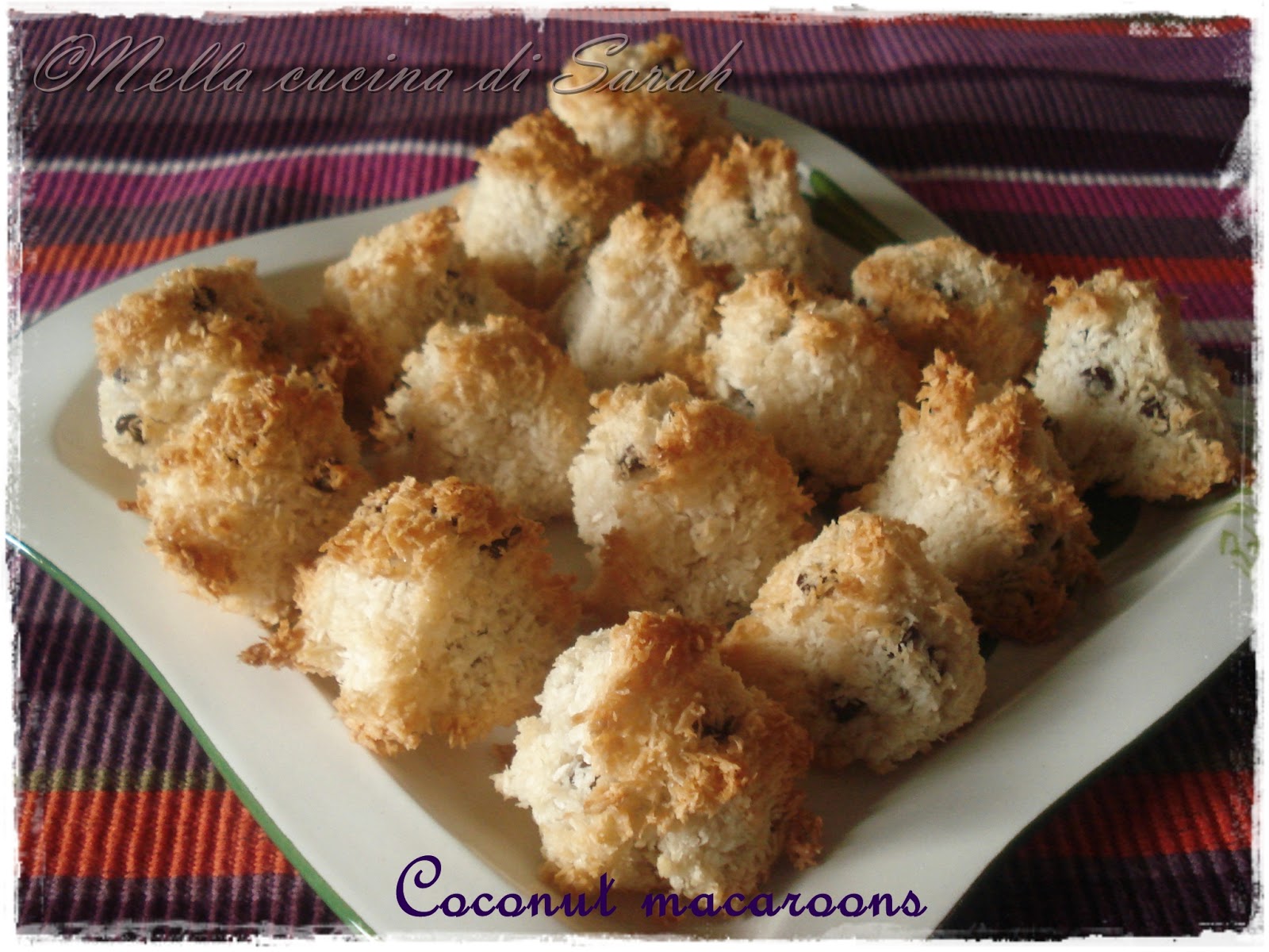 buon blog compleanno, stefania! ~ coconut macaroons