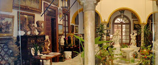 04 Patio Plaza del Museo - Interior