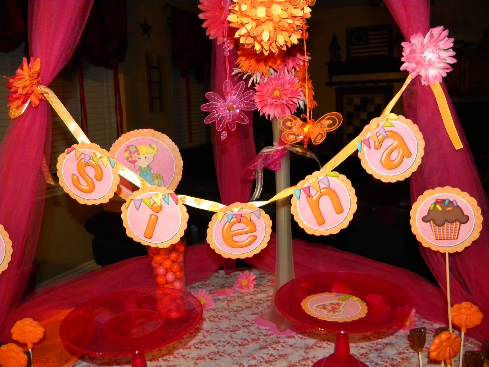 FlipChick Designs Pink and Orange Party Feature