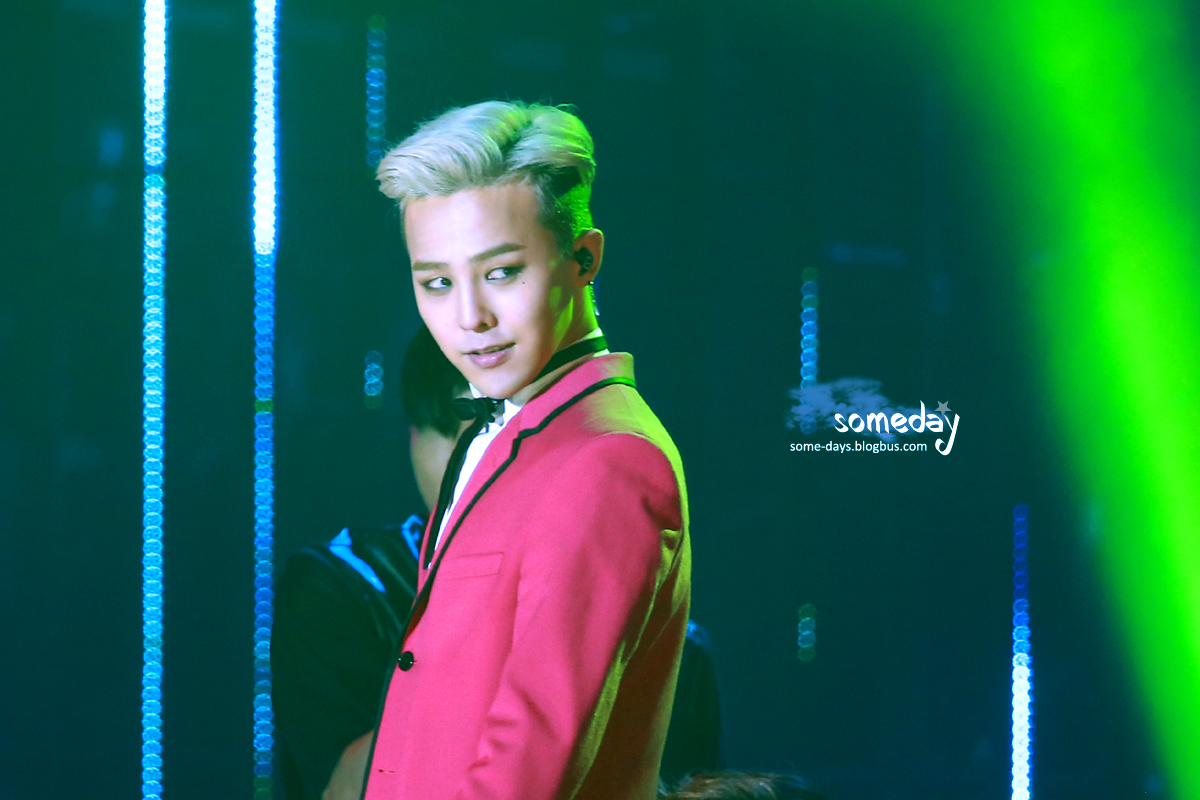 G-dragon фото. Shinsegae duty free g dragon photos. Gd versions. Gd versions. квон джиён g-dragon.