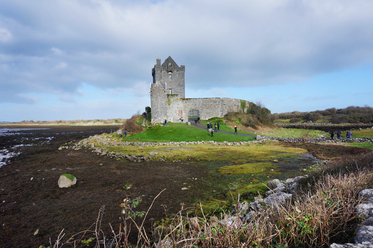 Dunguaire Castle