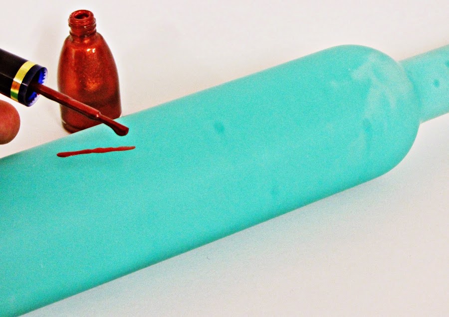 DIY-RECICLAR-BOTELLA-PINTAR-RAMA DE CEREZO-3