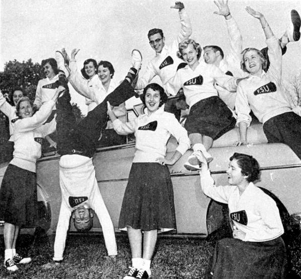 1950s happy days Come learn about the history of the 1950s decade of macy's thanksgiving day parades, popeye, ginger rogers—read up on the parade's happy days. 1950s happy days Come learn about the history of the 1950s decade of macy's thanksgiving day parades, popeye, ginger rogers—read up on the parade's happy days.