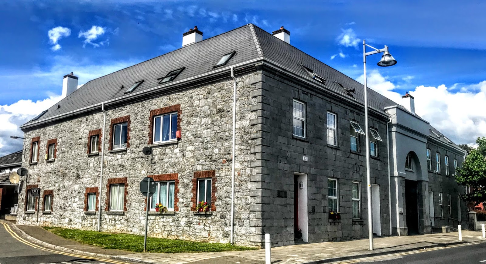 Patrick Comerford How Limerick’s ‘House of Industry’ survived change