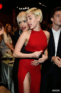 Celebrity Oops Moments Upskirts Wardrobe Malfunctions Miley Cyrus