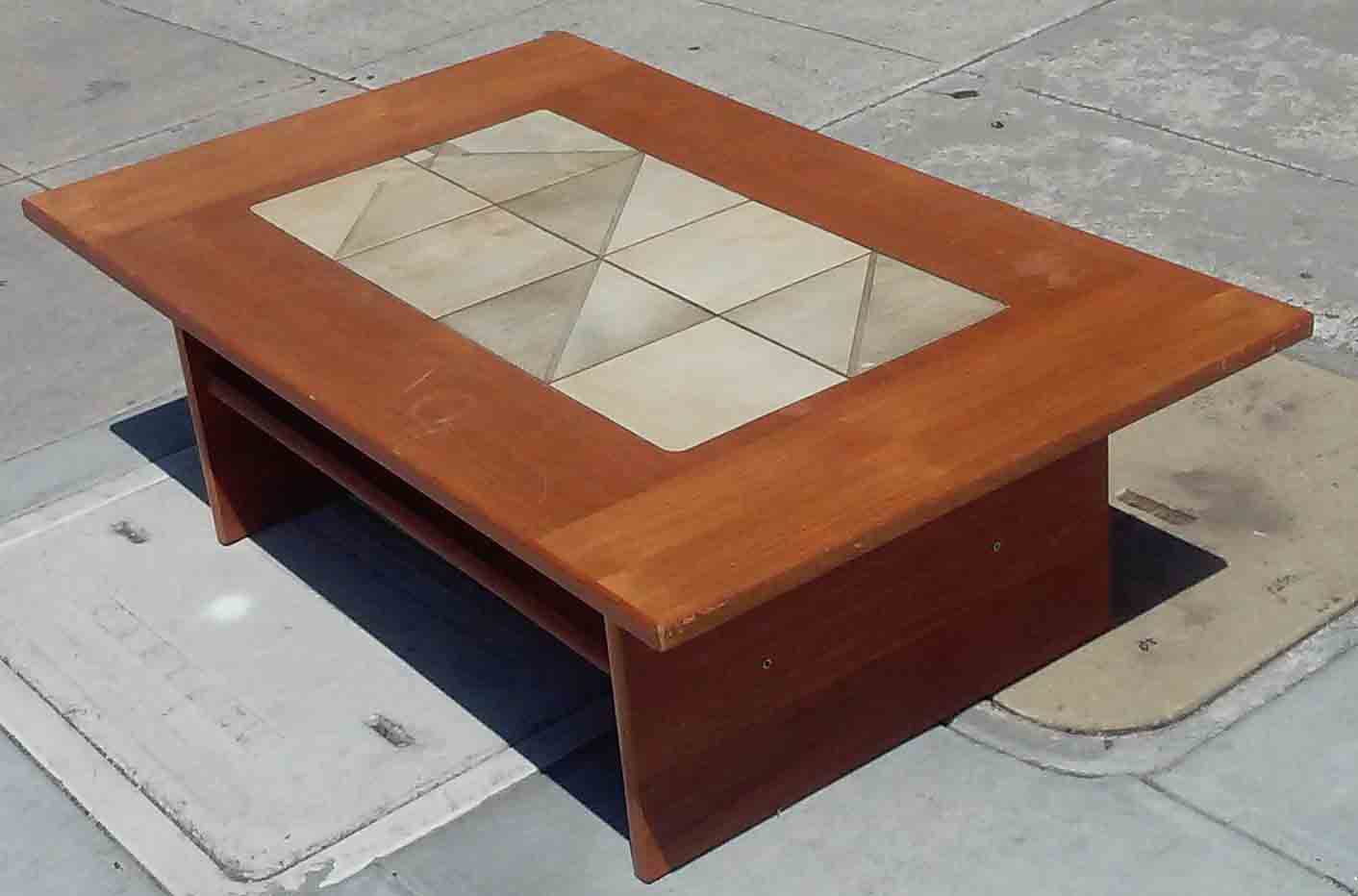UHURU FURNITURE & COLLECTIBLES SOLD Stone Inlay Coffee Table 50