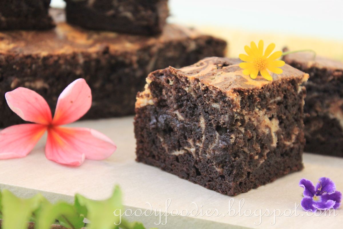 GoodyFoodies Recipe Cream Cheese Marbled Chocolate Brownies (Martha