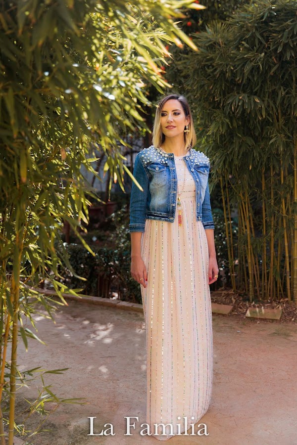 Fitness And Chicness-La Familia Mujer-Vestido Largo Lentejuelas y Chaqueta Vaquera Pedreria-4