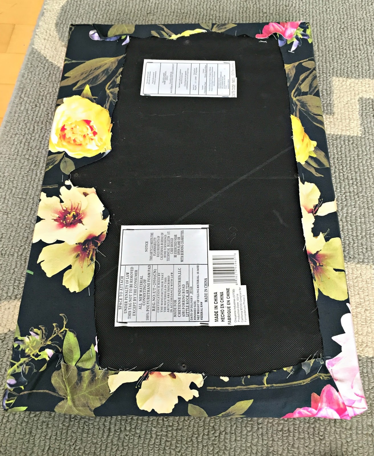 Restyle it Wright How to recover a bench Before & After