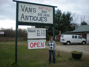 Info for Van's Antiques